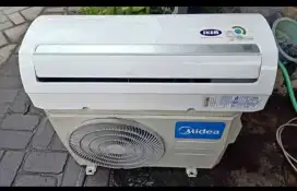 Dijual AC 1/2pk Midea normal lengkap pasang
