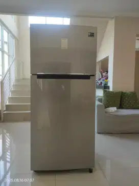 Kulkas Samsung Digital Inverter