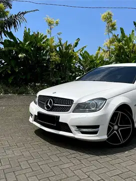 Mercedes Benz C250 Coupe C204 1.8L Turbo Charged CBU Tahun NIK 2012