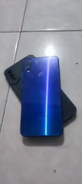 Redmi note 7 ram 4/64 GB