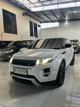 RANGE ROVER EVOQUE DYNAMIC LUXURY AT ASLI BALI TANGAN PERTAMA