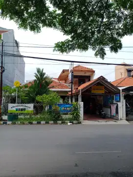 Dijual Rumah KETINTANG SELATAN DEKAT ROYAL PLAZA, POLDA,, TOL, WONOKRO