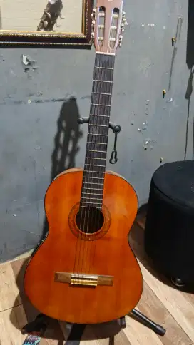GITAR YAMAHA CX40 MULUS
