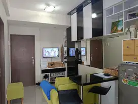 Apartment 2 BR Semi Furnished Puri Park View