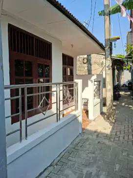 Kontrakan Jatiwaringin