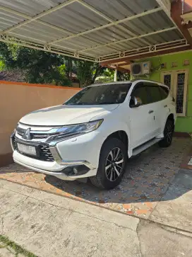 Pajero Dakar 2017 matic putih