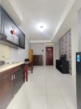 Apartemen Medit2 CP Tanjung Duren Lantai Rendah - View Kolam