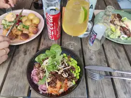 Dibutuhkan Karyawan Resto / Berpengalaman Masak