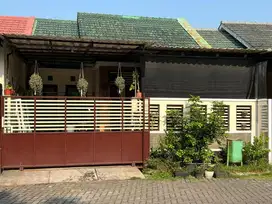 Rumah Asri area Juanda