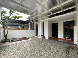 Disewakan Rumah di Puri Dago Antapani Bandung.