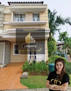 Owner Jual Rugi rumah Mungil Hoek Lokasi & Harga Terbaik