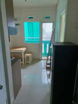 Apartemen the green pramuka city 2kamar furnish sewa bulanan