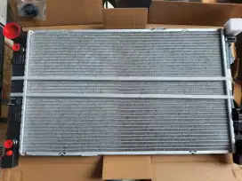 Radiator MAHLE/BEHR For Mercedes-Benz W203 Type C Class & CL Class