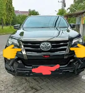 List grill black chrome fortuner vrz trd 2020