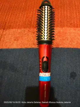 Catokan sisir tescom 2in1