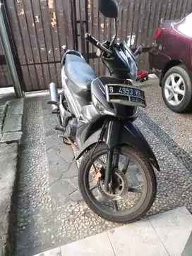 Supra x 125 Injection silver