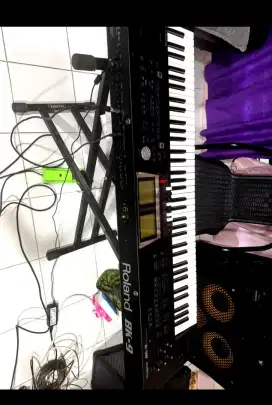 Keyboard roland bk-9 73 key