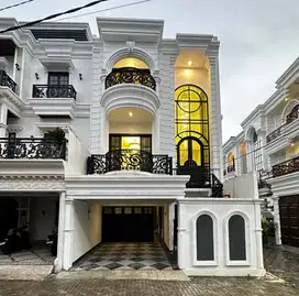 Brand new luxury house dekat ke cilandak kko jakarta selatan