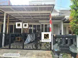Rumah 2,5Lantai Full Renovasi Cibubur Country siap huni