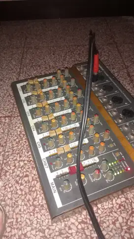 Mixer  7 channel Made China