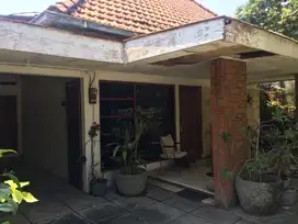 Rumah Murah Strategis Pusat Kota Jl. Cipunegara Surabaya