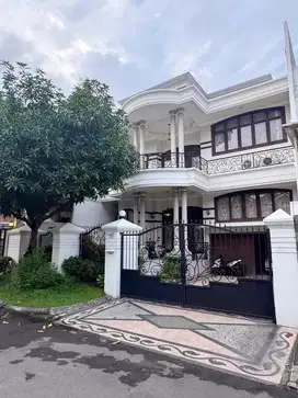 Termurah Rumah Classic 2.5 Lt Pakuwon Indah
