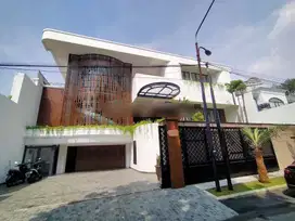 TURUN HARGA BRAND NEW RENOVATED DI PERMATA HIJAU