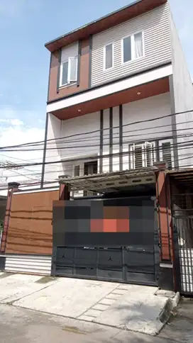 jual rumah 3lantai bagus di sunter