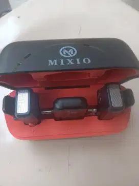 MIXIO S17Pro 2 in 1 Mic Wireless Clip on Microphone Mikrofon