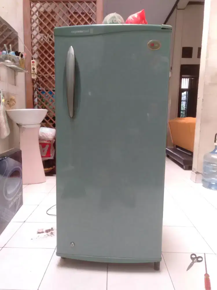 Jual kulkas 1pintu