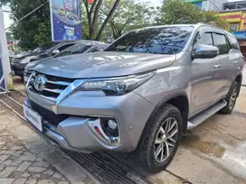 TOYOTA FORTUNER 2.4 VRZ 4X4 SOLAR MATIC 2019