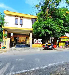 Rumah Kosan Aktif 2 Lt Dekat Kampus UNS dan ISI Solo