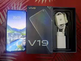 Vivo Y19s  4+4 64  Mulus  Full Set  Resmi Vivo