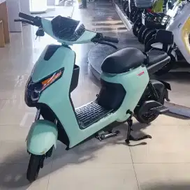 SEPEDA LISTRIK UWINFLY D65