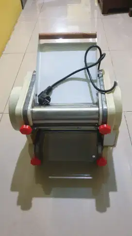 Mesin bakmi  mulus