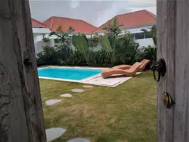 Villa in Canggu Area with Swimming Pool and Garden  350squareMeter