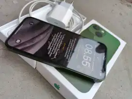iPhone 13 128 green