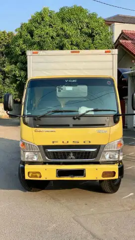 Mitsubishi Canter Engkel Long FE 71L Tahun 2019 Kuning