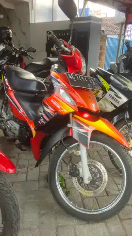 suzuki smash titan
