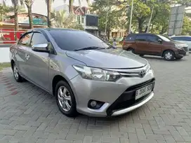 Toyota New vios Limo 1.5 Mt 2016 vrac