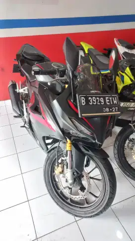 CBR 150R ABS KREDIT DP 500RIBU