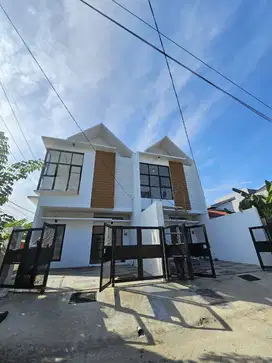 Baru Gress Rumah Darmo Harapan Indah dekat Sukomanunggal