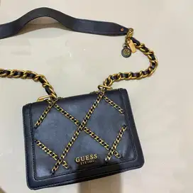 Guess Abey Crossbody Flap Black - BC855821