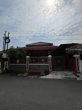Jual Rumah SHM Puspowarno NEGO