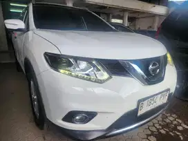 Nissan X-Trail 2015 Bensin