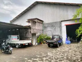 Gudang Besar Serbaguna Area Mlati Dekat Dengan Hyatt Dan JCM