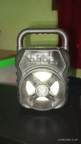 Speaker bluetooth
