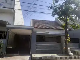 Dijual Rumah Kutisari Indah 2 lt 5KM dan 5 KT