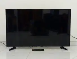 Tv Samsung 43 inch smart tv digital Tv mulus seperti baru fullset