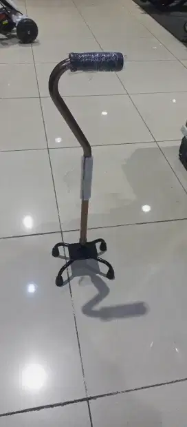 Tongkat bantu jalan kaki 4 Galena